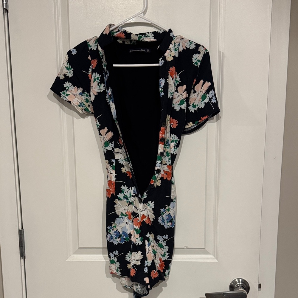 Abercrombie & Fitch Short Sleeve Floral Romper